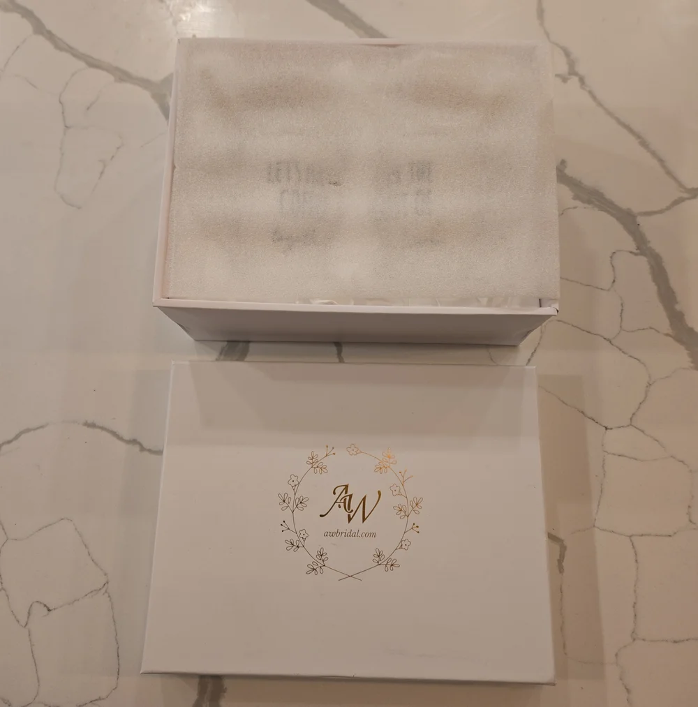 New In Box AW Bridal Egagement Wedding Gift Coffee Mug Set
